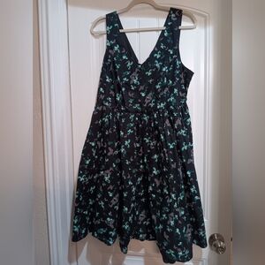 TORRID Butterfly Print Poplin V Neck Dress Green Black